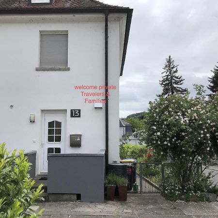 Altstadt Naehe 7 Min Fussweg Ueber Alte Maibruecke Zu Pension Mit Balkon & Garten, Ideal For Long Stay, Relocation オクゼンフルト エクステリア 写真